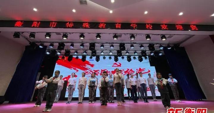 他本想成为工程师,阴差阳错之下踏入政坛,杀害了无数共产党员